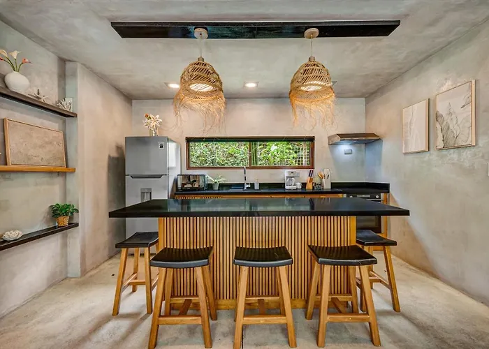 Modern Jungle Retreat W Detached Guest Near Tamarindo